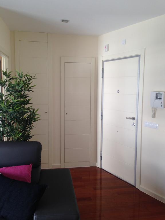 Golf Y Nieve Apartment Sabinanigo Ngoại thất bức ảnh